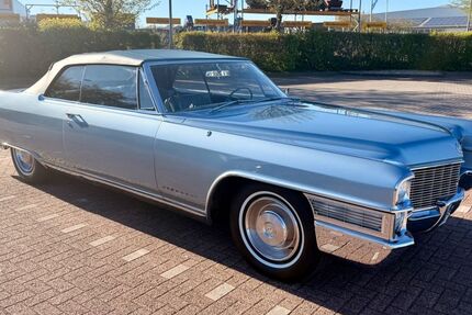 Cadillac Eldorado 117.500 km 59.000 &euro; Hamburg 22457