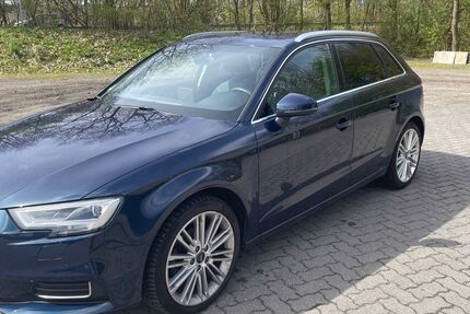 Audi A3 79.000 km 16.900 &euro; Bargfeld-Stegen 23863