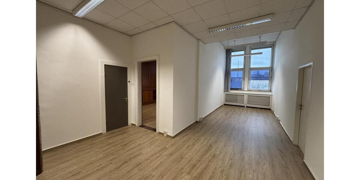 Gewerbeobjekt Oststeinbek - 700&euro; | Angebot:23855232