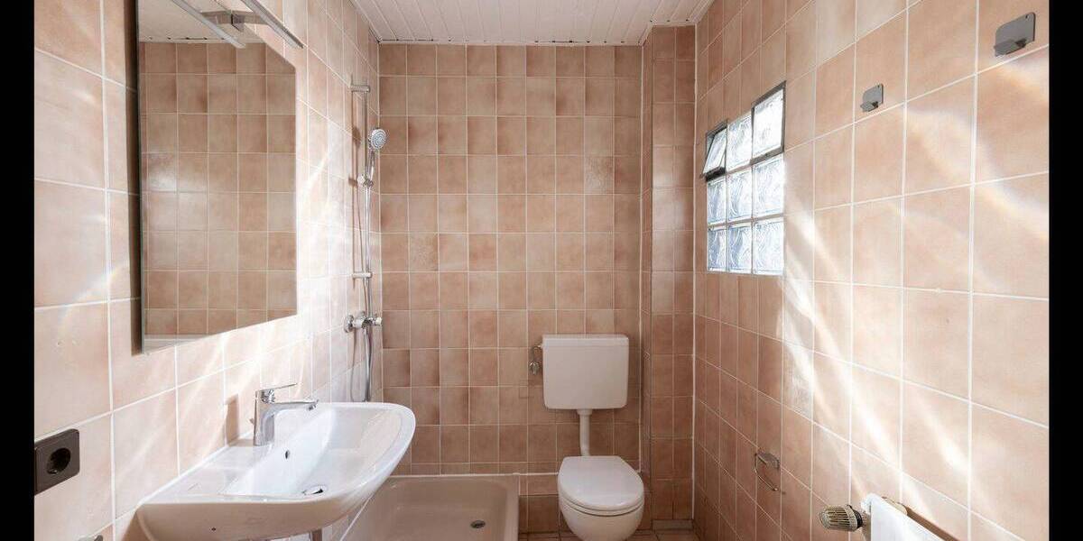 Etagenwohnung Quickborn - 3 Zimmer, 99 m&sup2;, 1.100&euro; | Angebot:26846367