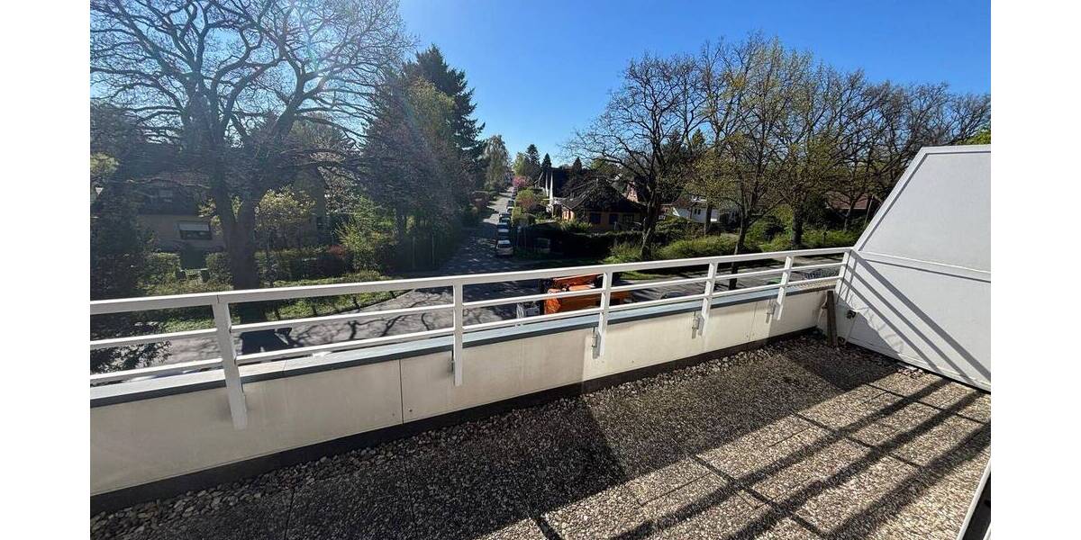 Etagenwohnung Hamburg Sasel - 2 Zimmer, 76 m&sup2;, 1.000&euro; | Angebot:26377927