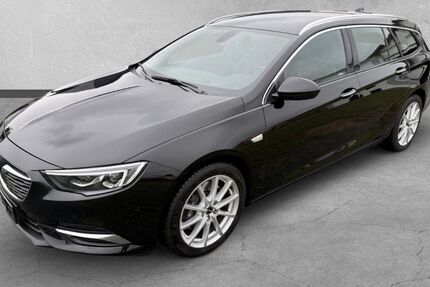 Opel Insignia 57.999 km 20.299 &euro; Hamburg 22049