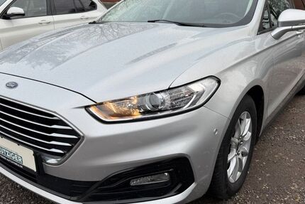 Ford Mondeo 165.854 km 9.390 &euro; Hamburg 22179