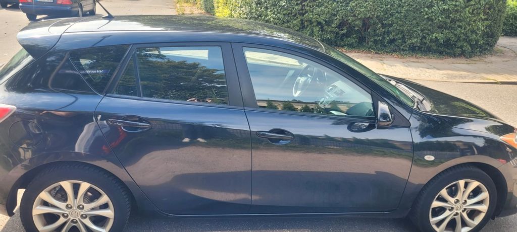 Mazda 3 176.500 km 2.990 &euro; Hamburg 22547