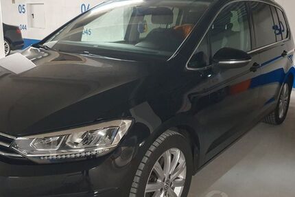 VW Touran 165.542 km 17.000 &euro; Hamburg 22303