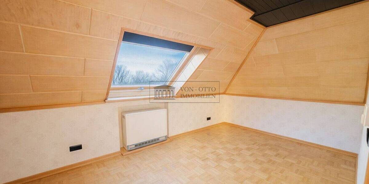 Mehrfamilienhaus, Wohnhaus Sasel Sasel - 8 Zimmer, 170 m&sup2;, 579.000&euro; | Angebot:26189813