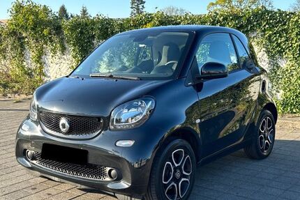 Smart ForTwo 92.000 km 9.990 &euro; Hamburg 22767