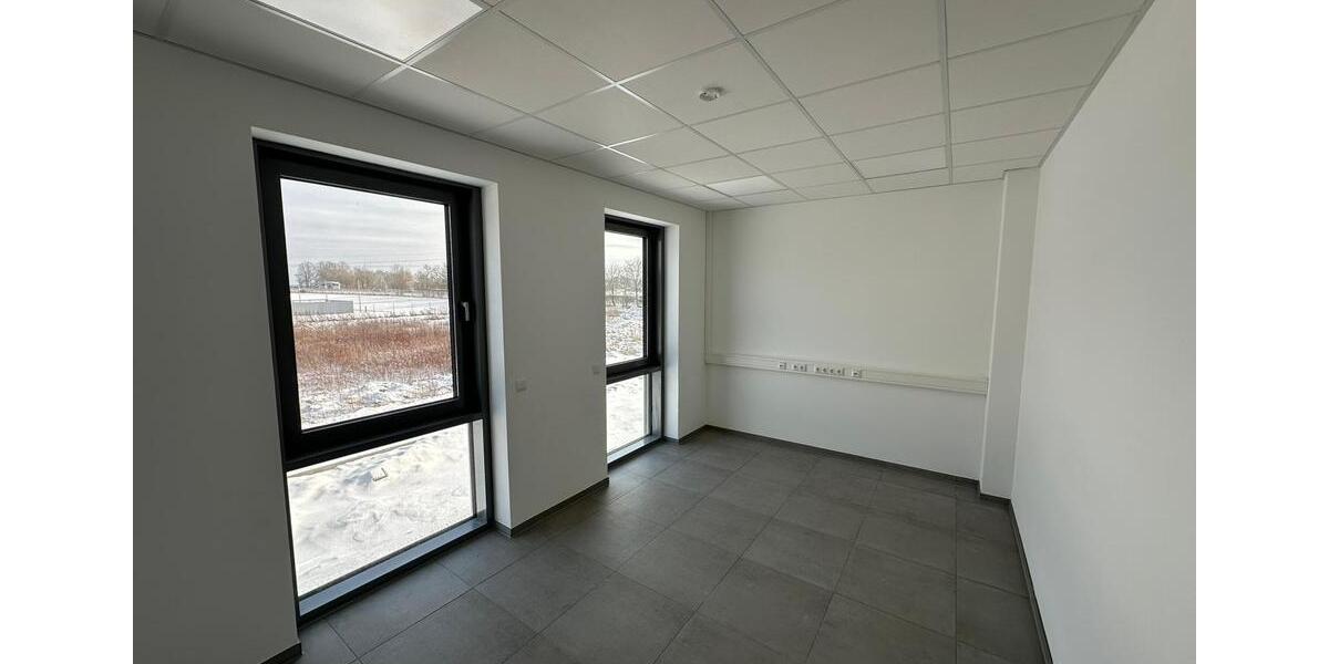 Gewerbeobjekt Rosengarten - 2.600&euro; | Angebot:26296443