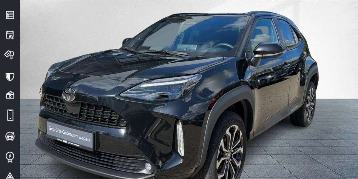 Toyota Yaris Cross 13.200 km 24.480 &euro; Buchholz 21244