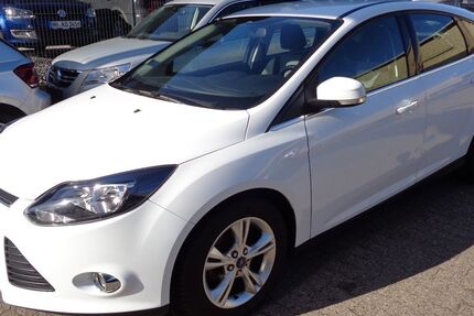 Ford Focus 137.629 km 2.990 &euro; Hamburg 22399