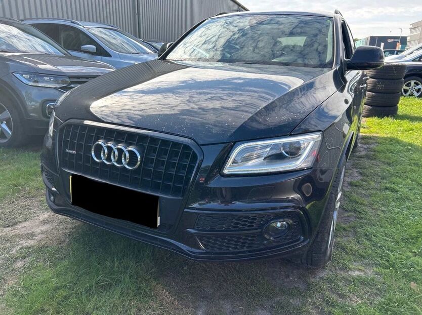 Audi Q5 150.000 km 20.900 € Hamburg 20537