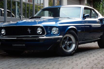Ford Mustang 81.522 km 59.000 &euro; Hamburg 22179