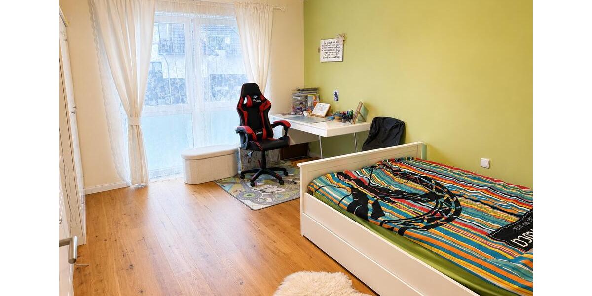 Doppelhaushälfte Quickborn - 4 Zimmer, 150 m&sup2;, 2.400&euro; | Angebot:26612523