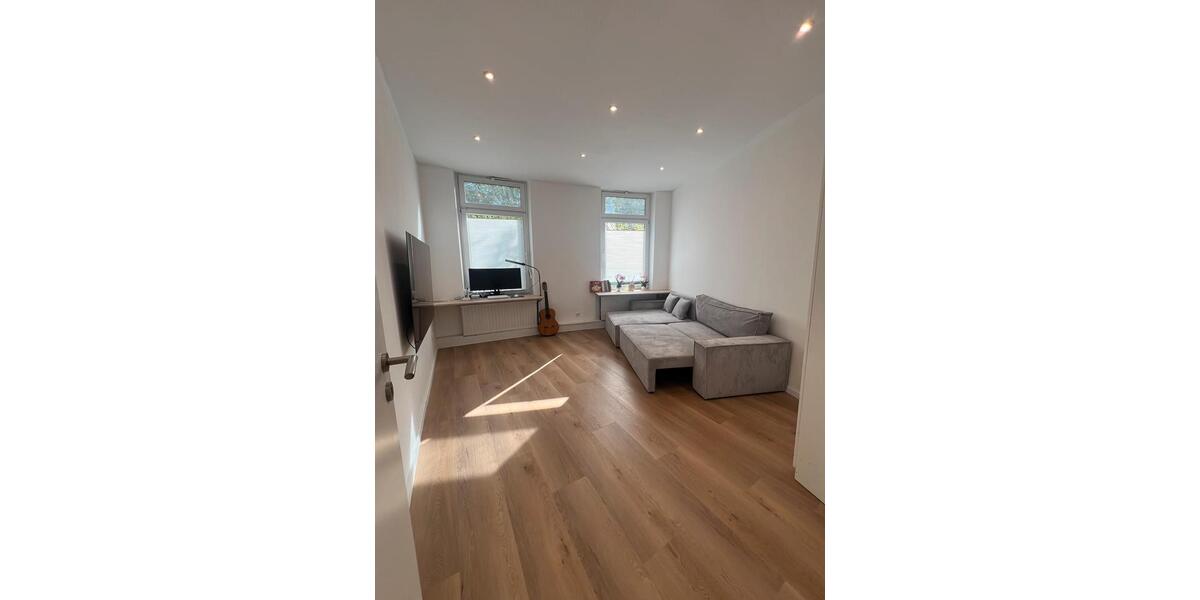 Erdgeschoßwohnung Hamburg Winterhude - 3 Zimmer, 62 m&sup2;, 130&euro; | Angebot:26306055