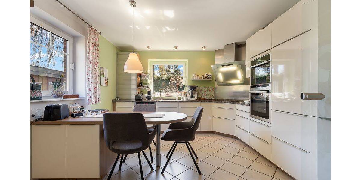 Einfamilienhaus Hamburg Schnelsen - 5 Zimmer, 131 m&sup2;, 850.000&euro; | Angebot:26291875