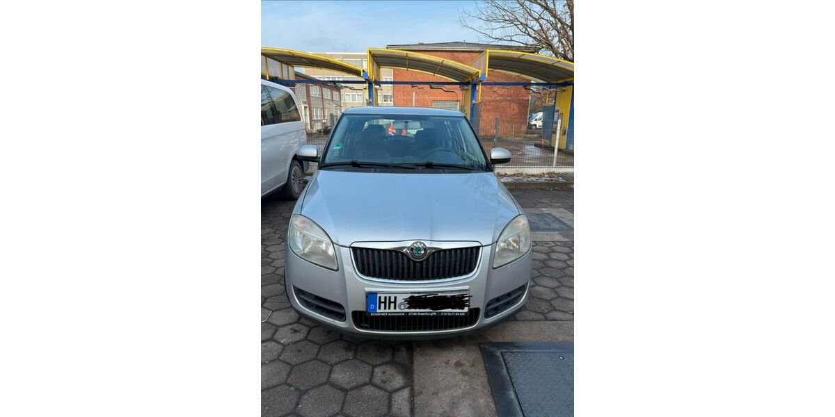 Skoda Fabia 93.460 km 2.800 &euro; Hamburg 22307
