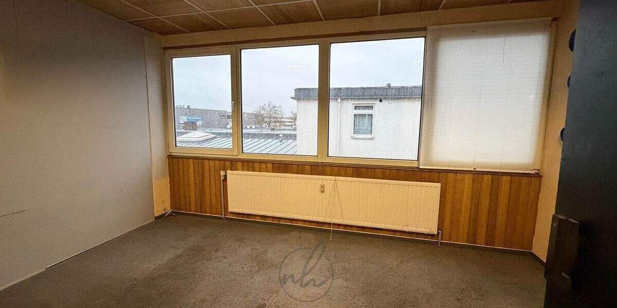 Geräumige Bürofläche im 1.OG in Norderstedt zimmer