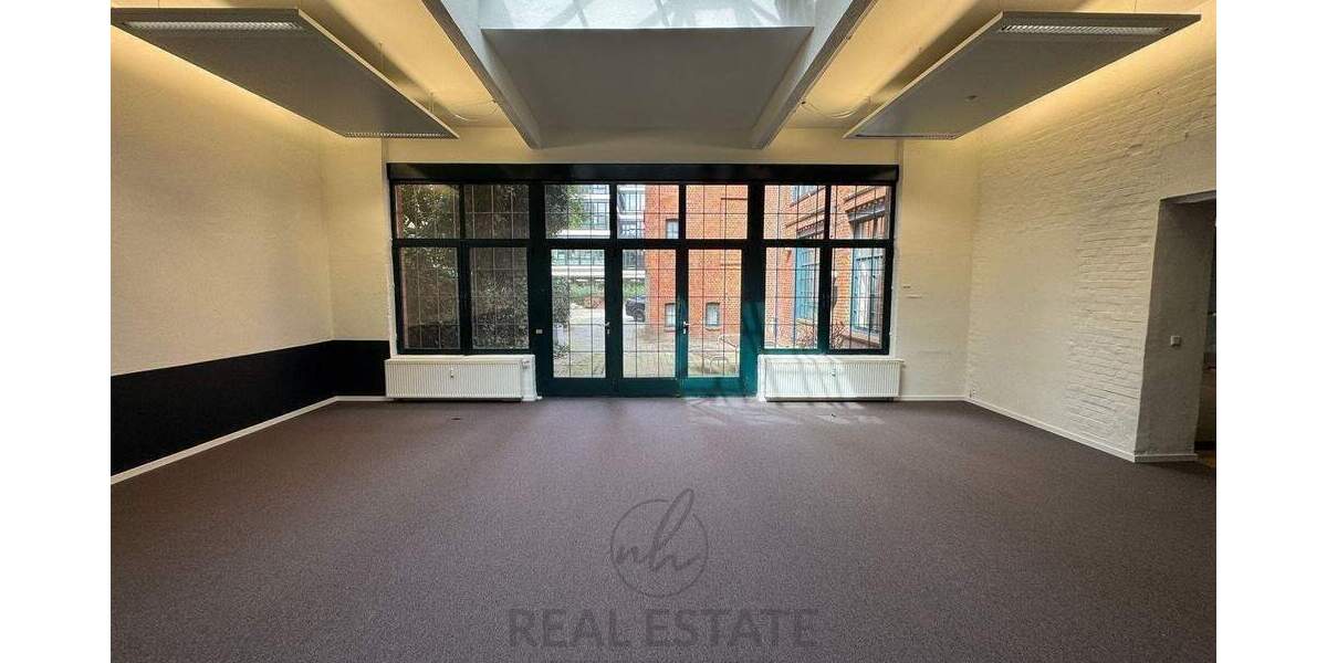 Gewerbeobjekt Hamburg Bahrenfeld - 7 Zimmer, 330 m&sup2;, 6.105&euro; | Angebot:26258609
