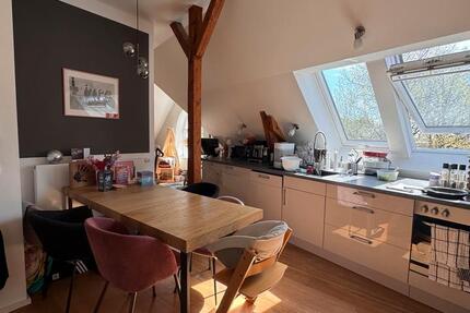 Wohnung Hamburg Altona - 2 Zimmer, 60 m&sup2;, 1.271&euro; | Angebot:26368646