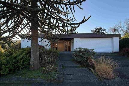 Großzügiges Architektenhaus mit Bungalow-Komfort, Garage & Garten - ruhige Lage in Uetersen 3 zimmer