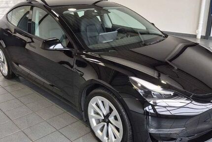 Tesla Model 3 126.222 km 20.500 &euro; Pinneberg 25421