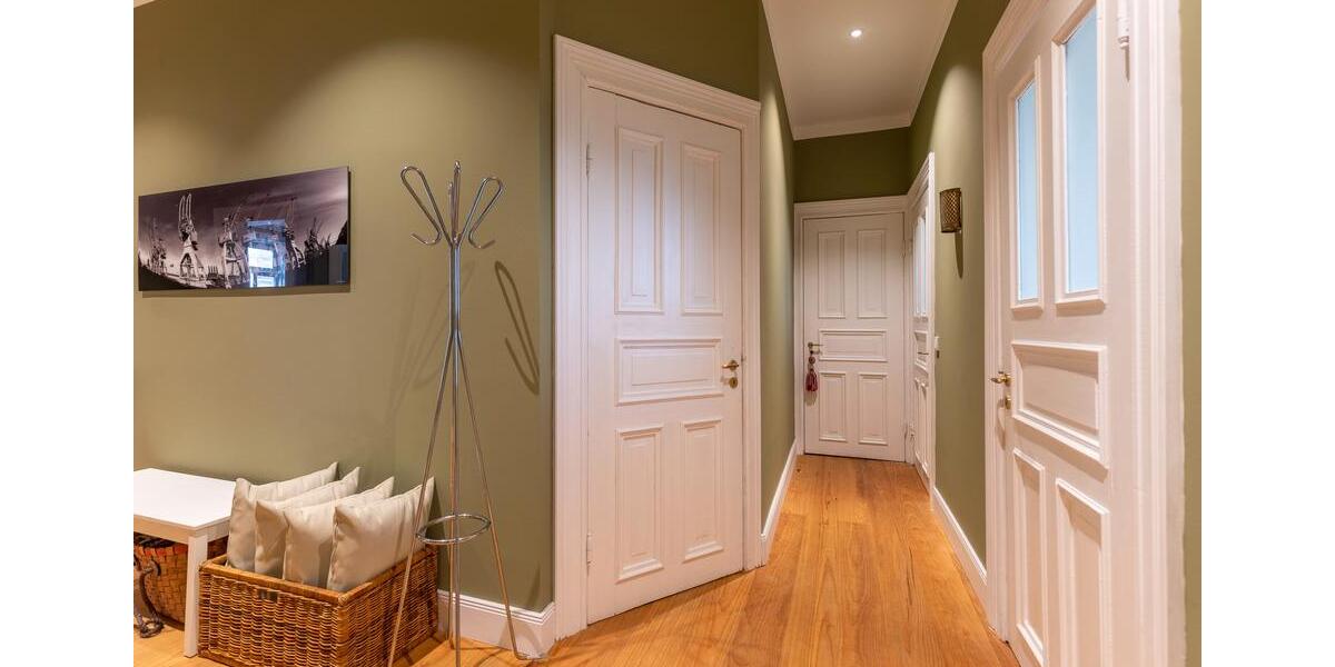 Etagenwohnung Hamburg Altstadt - 5 Zimmer, 151 m&sup2;, 4.250&euro; | Angebot:26267395