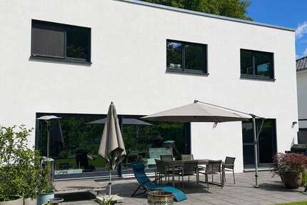 Haus Großhansdorf - 6 Zimmer, 194 m&sup2;, 2.850&euro; | Angebot:26803713