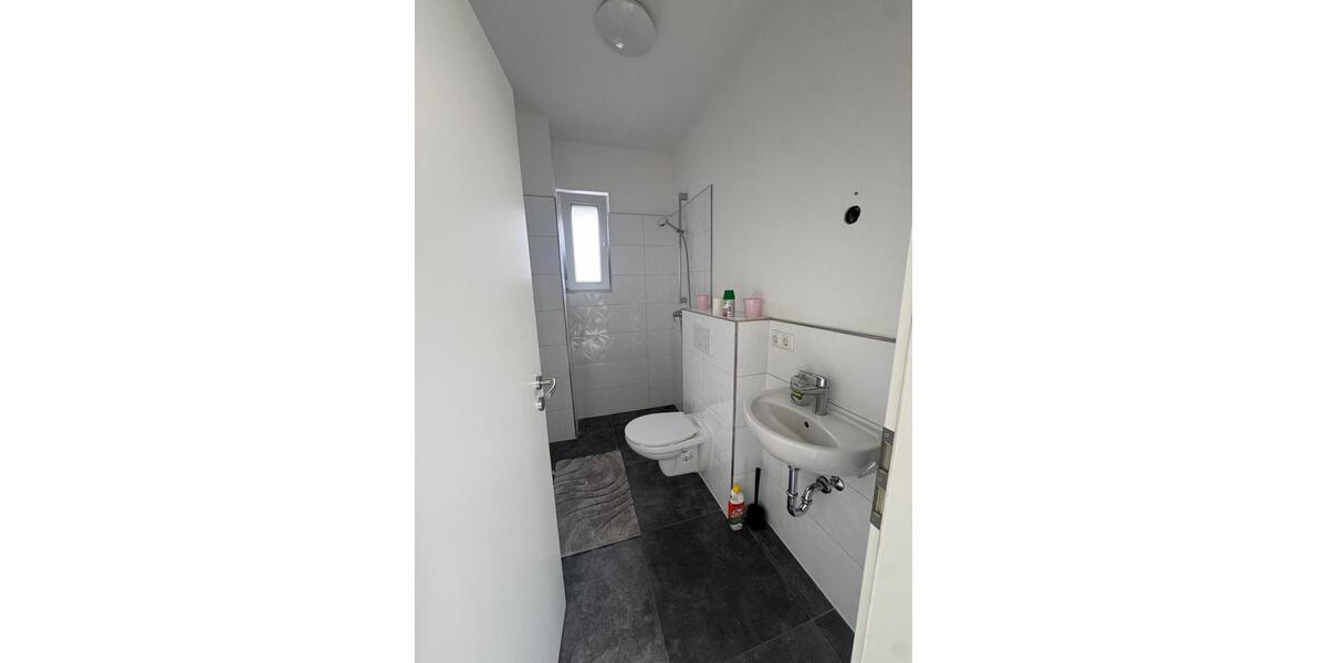 Doppelhaushälfte Uetersen - 4 Zimmer, 120 m&sup2;, 2.000&euro; | Angebot:26448307