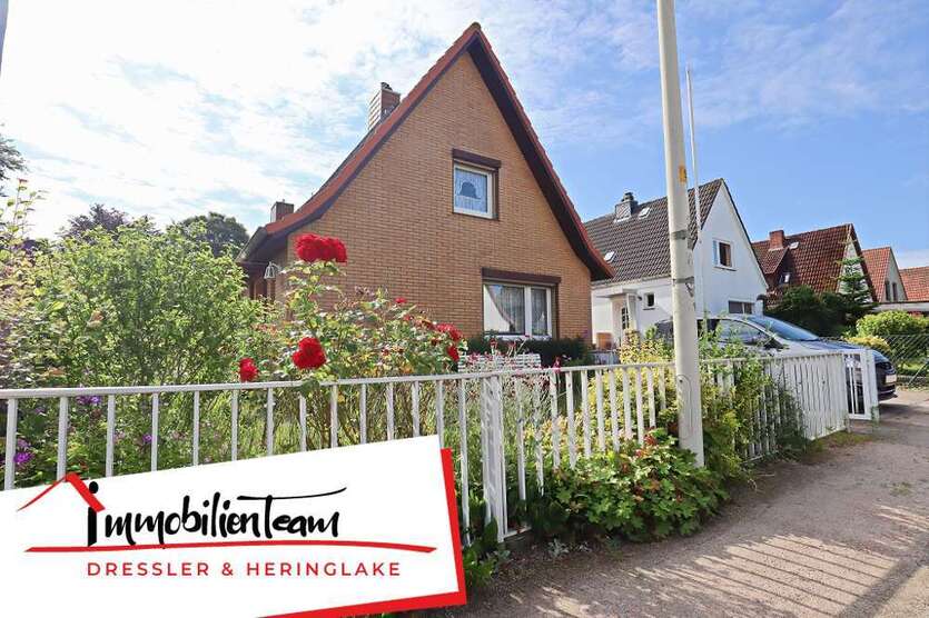 Haus zum Kaufen in Halstenbek 249.000 € 82 m²