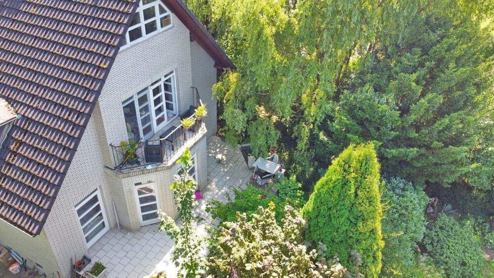 Mehrfamilienhaus, Wohnhaus Hamburg Volksdorf - 6 Zimmer, 164 m&sup2;, 770.000&euro; | Angebot:24234059