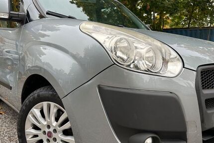 Fiat Doblo 137.000 km 5.990 &euro; Hamburg 21079