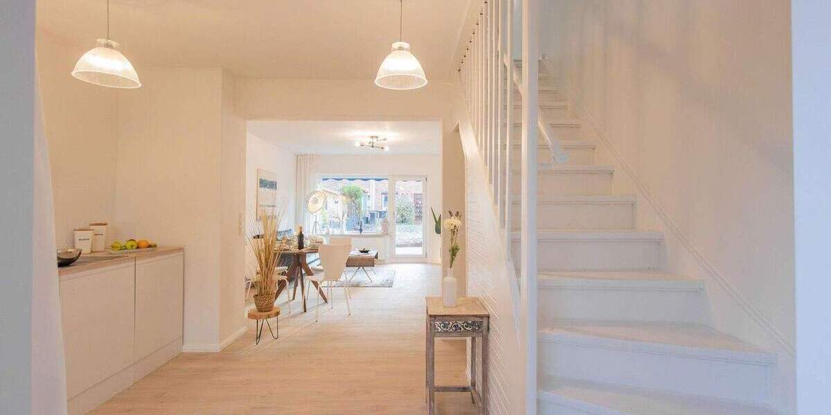 Ankommen & Wohlfühlen: Helles Reihenhaus mit Garten in Bramfeld 3 zimmer