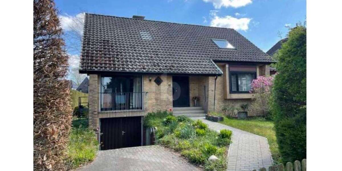 Einfamilienhaus Hamburg Wandsbek - 5 Zimmer, 138 m&sup2;, 2.600&euro; | Angebot:26246371