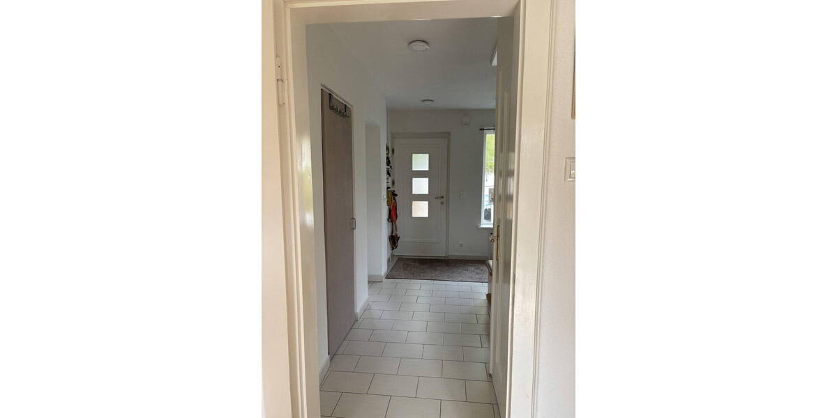 Reihenmittelhaus Hamburg Volksdorf - 4 Zimmer, 105 m&sup2;, 595.000&euro; | Angebot:26290442