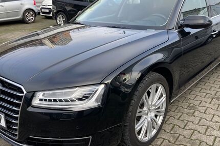 Audi A8 103.000 km 37.900 &euro; Hamburg 20097