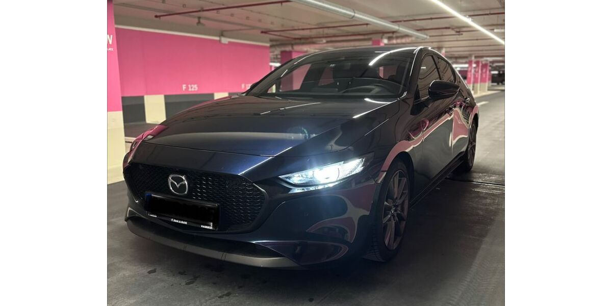 Mazda 3 69.000 km 18.900 &euro; Hamburg 20457