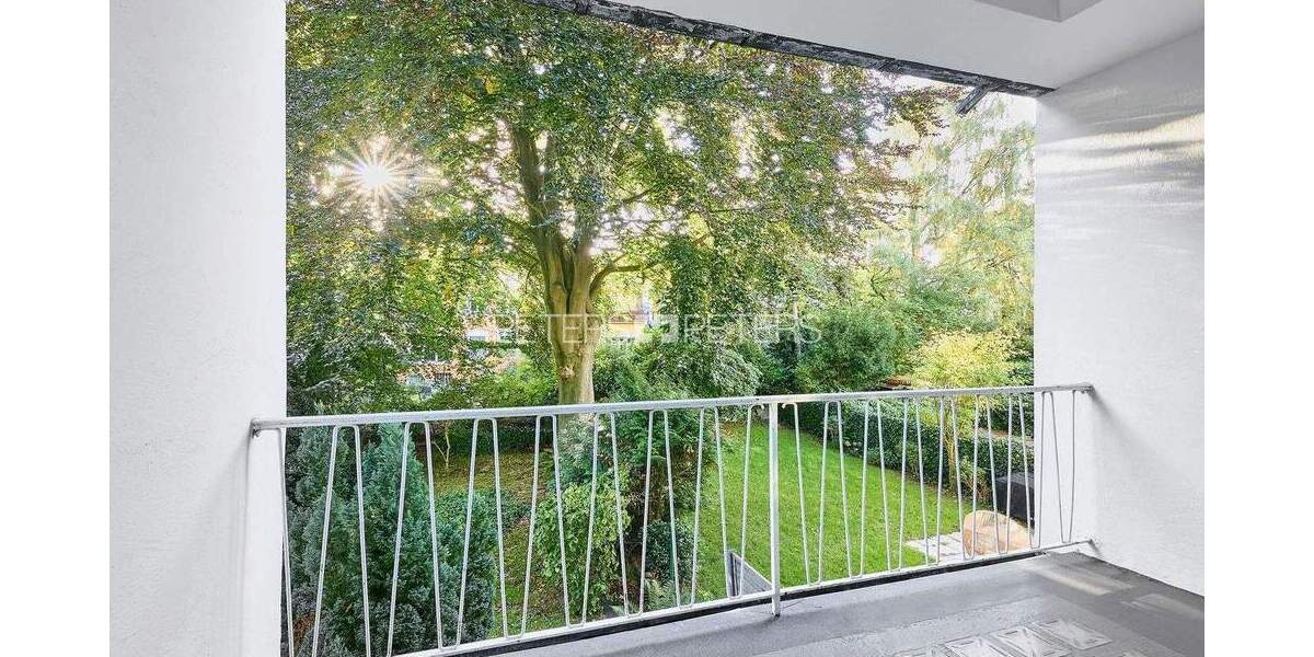 + Open House: Di. 27.1. 17:00-18:00 + Vorne der Eilbekkanal, hinten Blick ins Grün + 2 zimmer