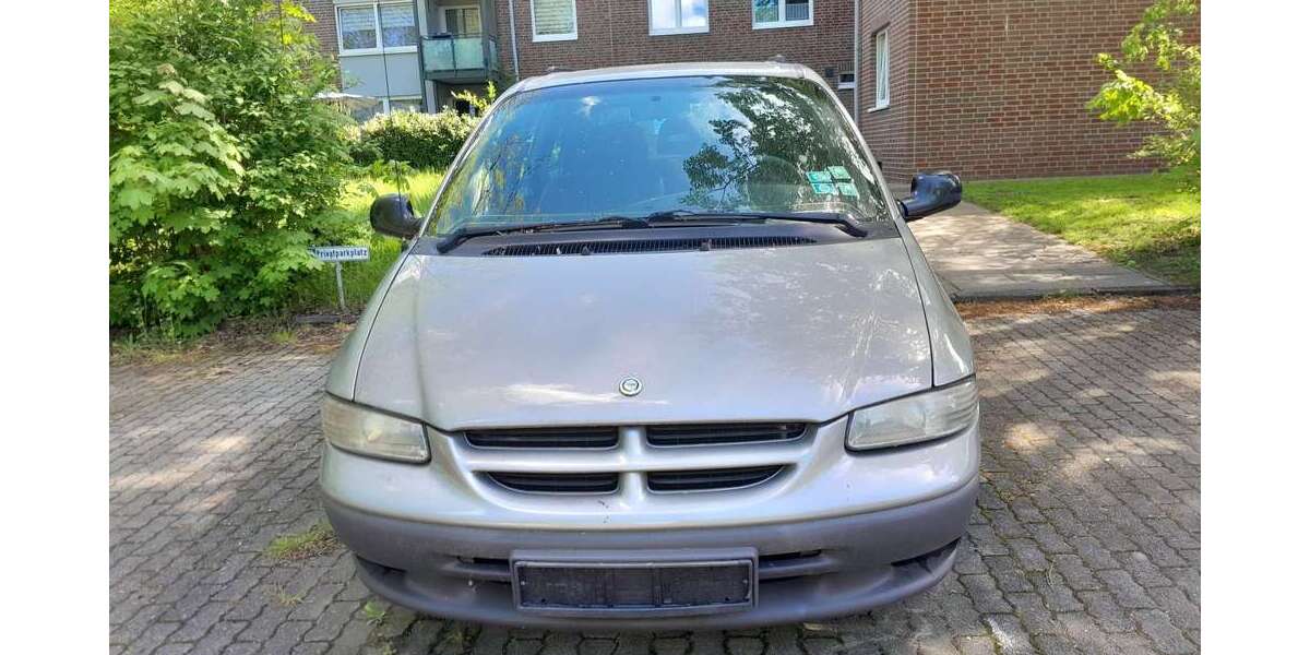 Chrysler Grand Voyager 234.421 km 1.400 &euro; Hamburg 21033