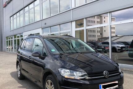 VW Touran 210.789 km 11.900 &euro; Hamburg 20537