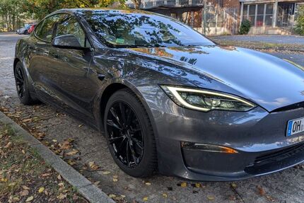Tesla Model S 56.555 km 64.499 &euro; Bargteheide 22941