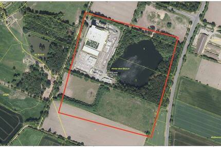 Gewerbegrundstück mit Hallen, Büro, Außenflächen & Naturgrundstück (Biotop) in Barsbüttel-