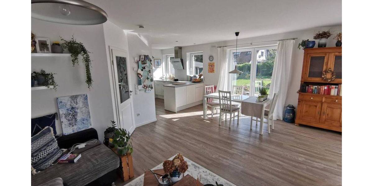 Doppelhaushälfte Tornesch - 5 Zimmer, 130 m&sup2;, 1.975&euro; | Angebot:26929529