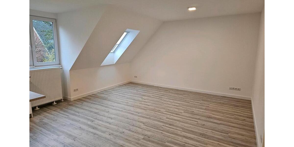 Moderne, hochwertige 1 Zi. DG Wohnung in Hamburg-Rissen 1 zimmer