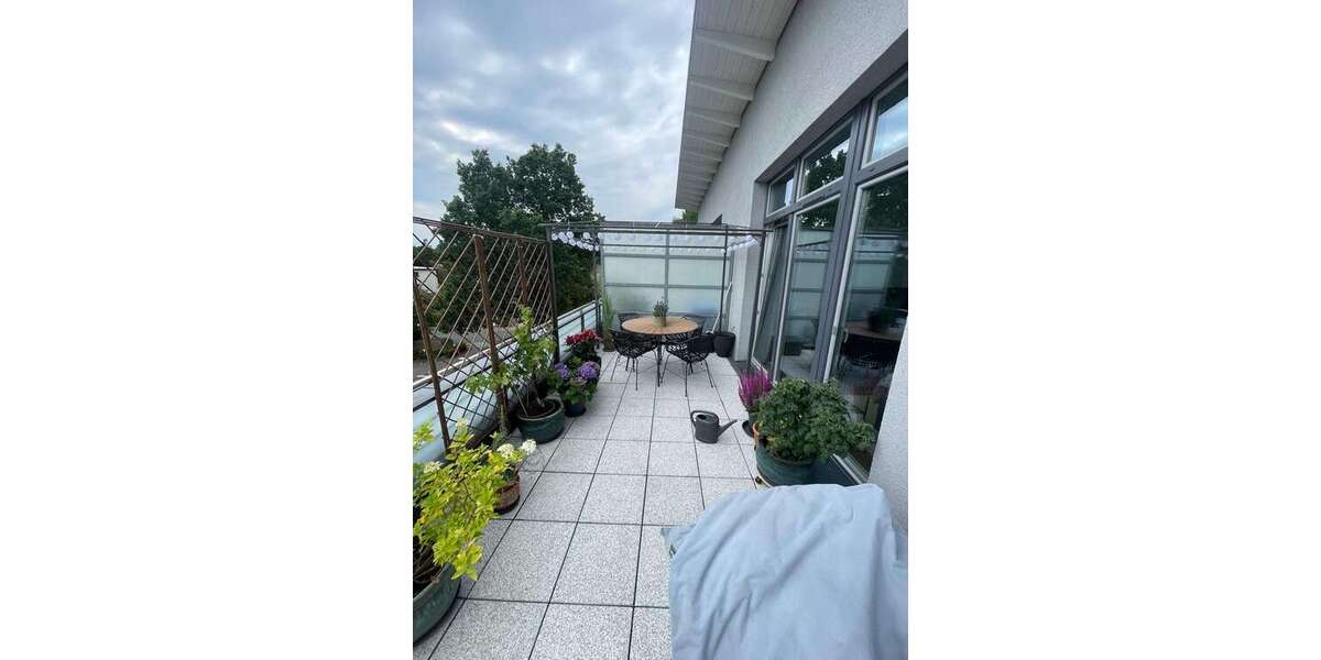 Etagenwohnung Hamburg Osdorf - 3 Zimmer, 87 m&sup2;, 1.600&euro; | Angebot:27143903