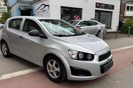 Chevrolet Aveo 143.500 km 1.999 &euro; Hamburg 22045