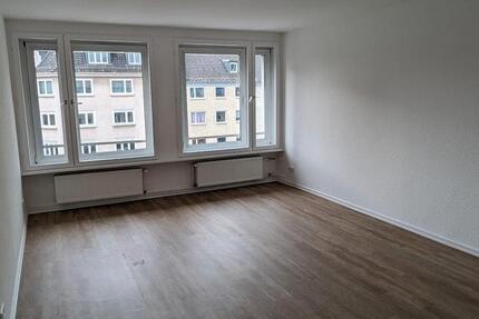 Schöne helle 2-Zimmerwohnung in UNI Nähe 2 zimmer