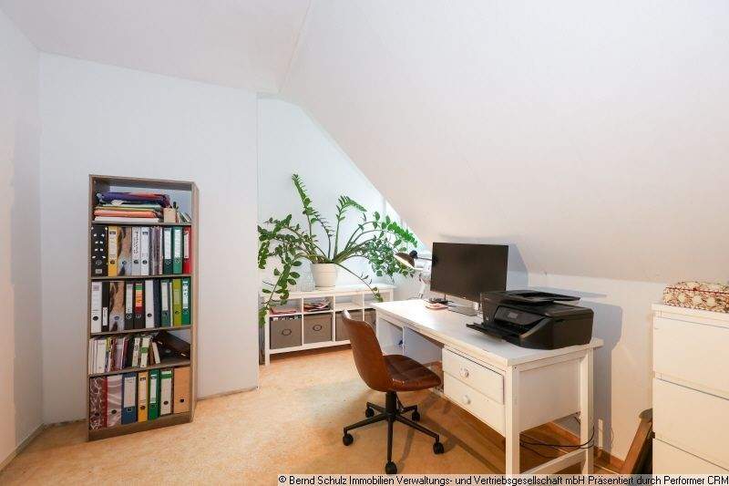 Doppelhaushälfte mit Vollkeller, Terrasse und Garten - viel Platz für die Familie 7 zimmer