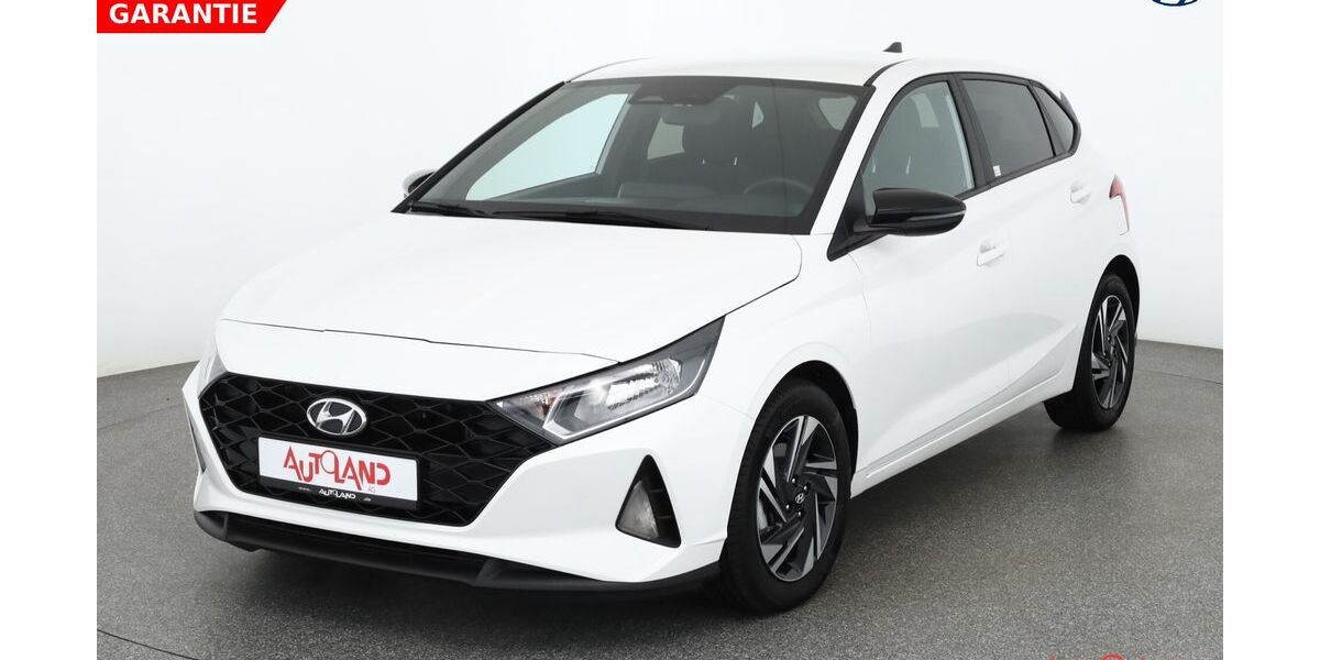 Hyundai i20 26.908 km 17.990 &euro; Hamburg 22761