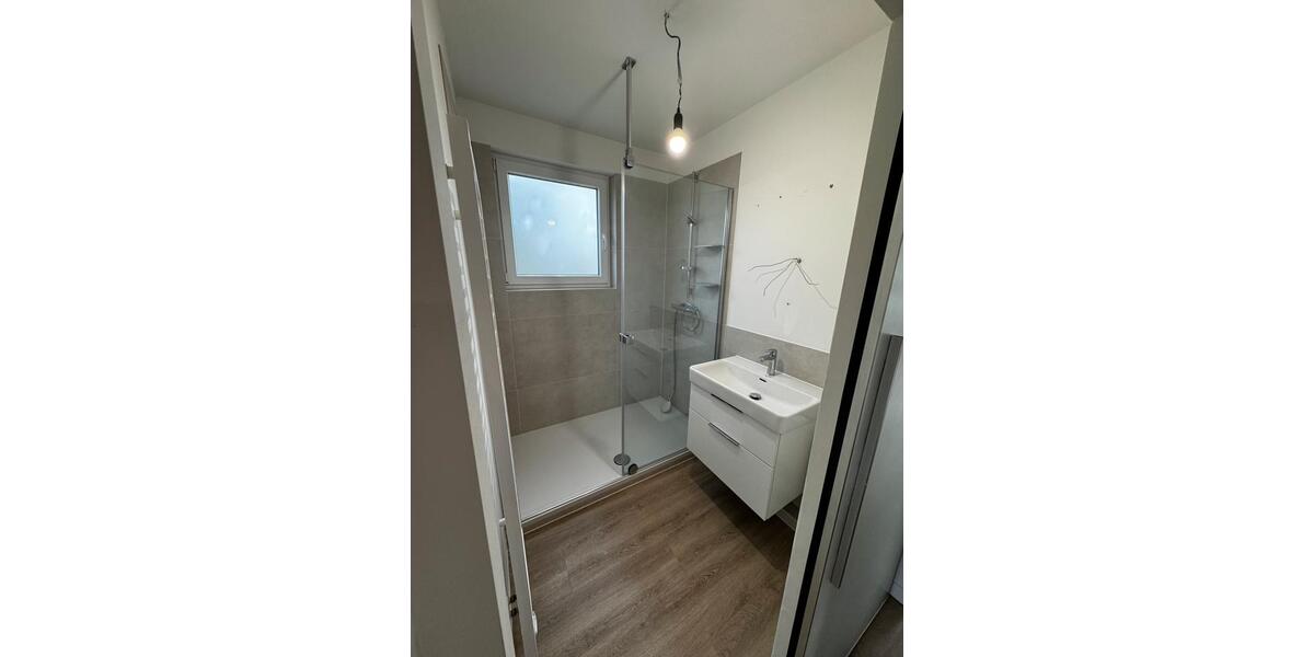 Etagenwohnung Hamburg Schnelsen - 4 Zimmer, 83 m&sup2;, 1.750&euro; | Angebot:26075337