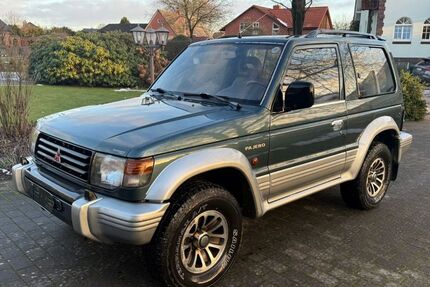 Mitsubishi Pajero 242.134 km 5.650 &euro; Braak 22145